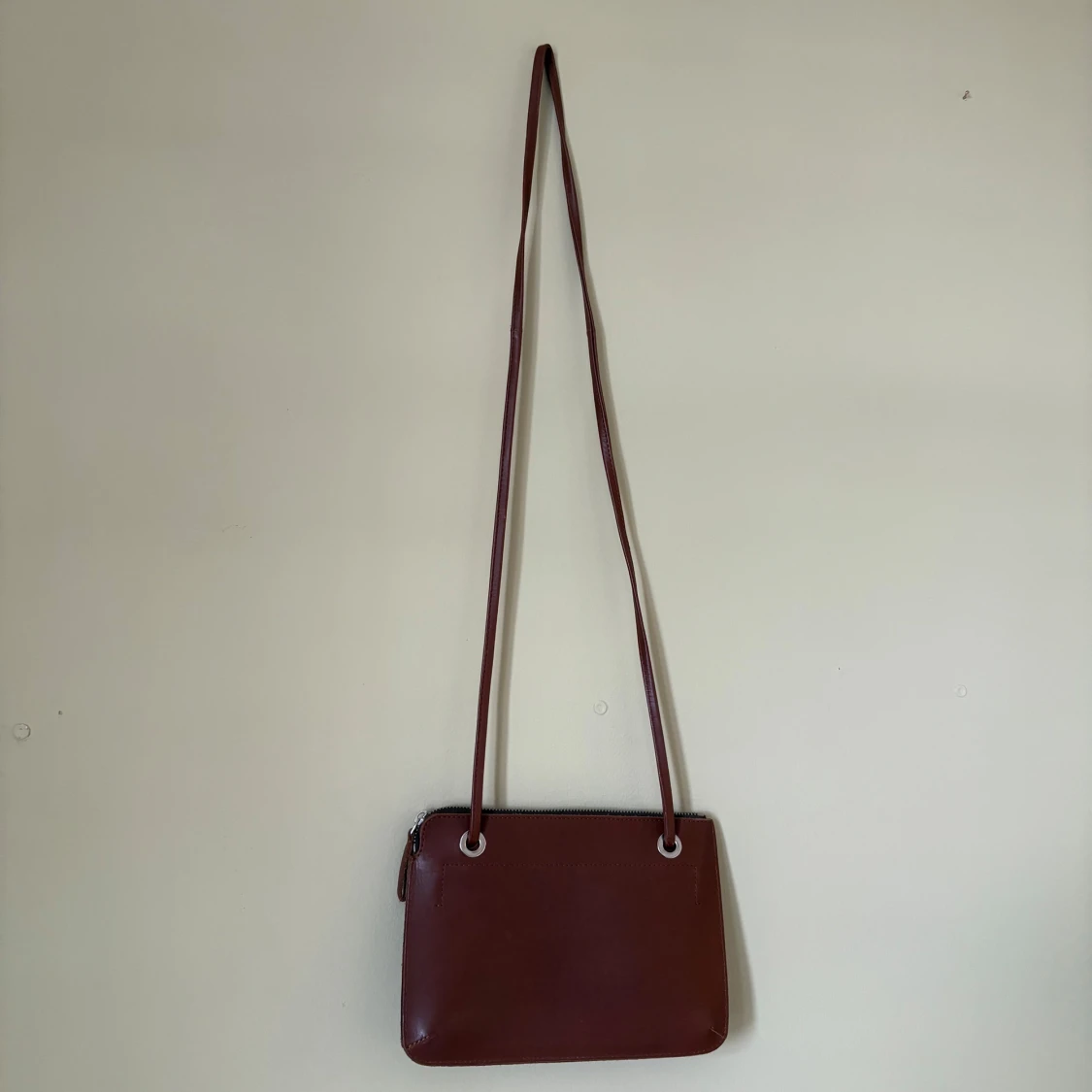 Brun axelväska från Sandqvist - 1