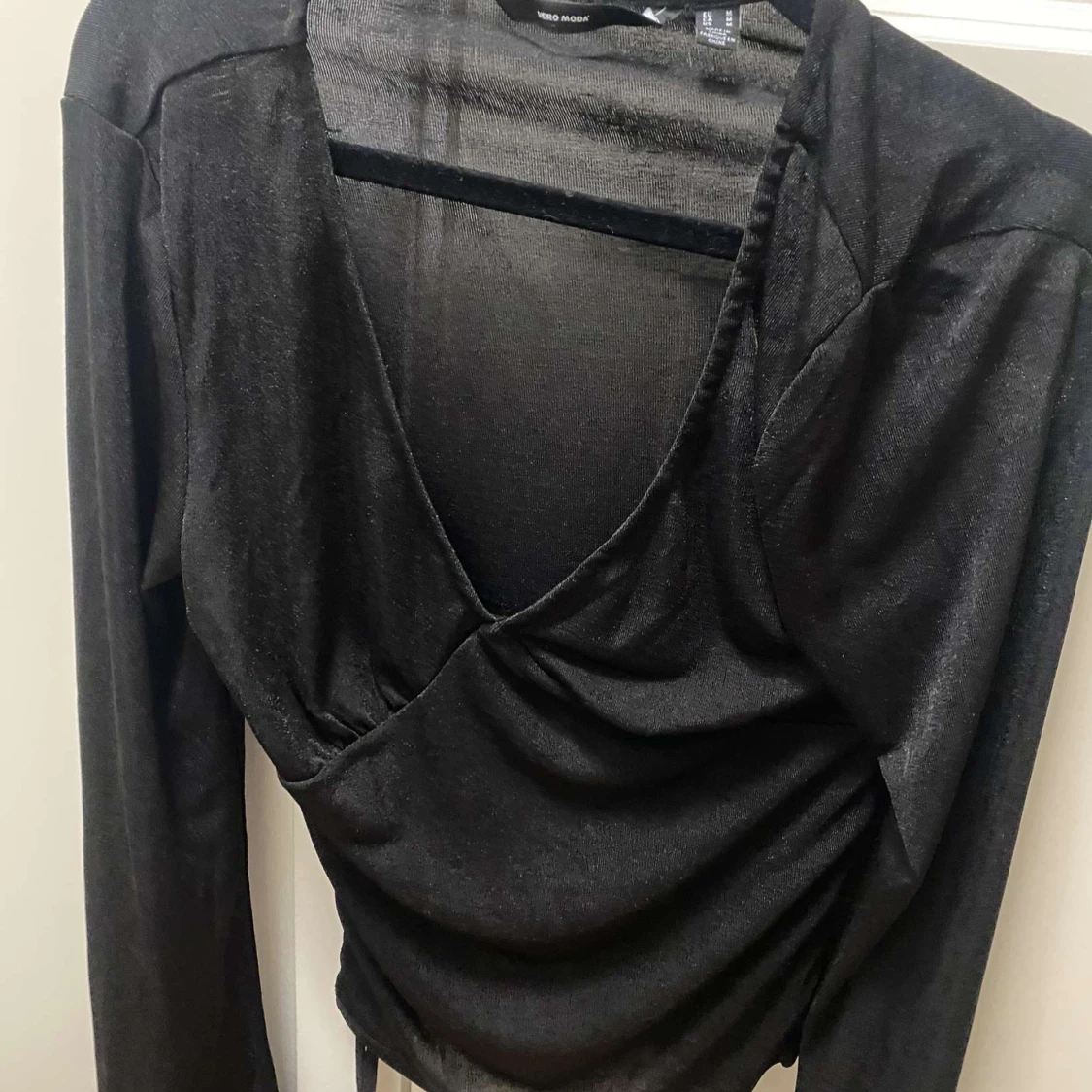 Svart långärmad topp från Vero Moda - 1