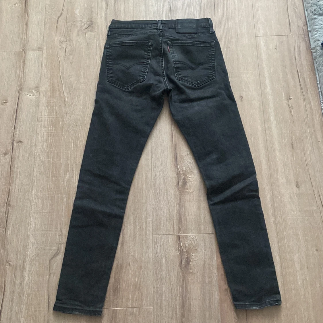 Svarta Levis jeans 511 W30 L32 - 1
