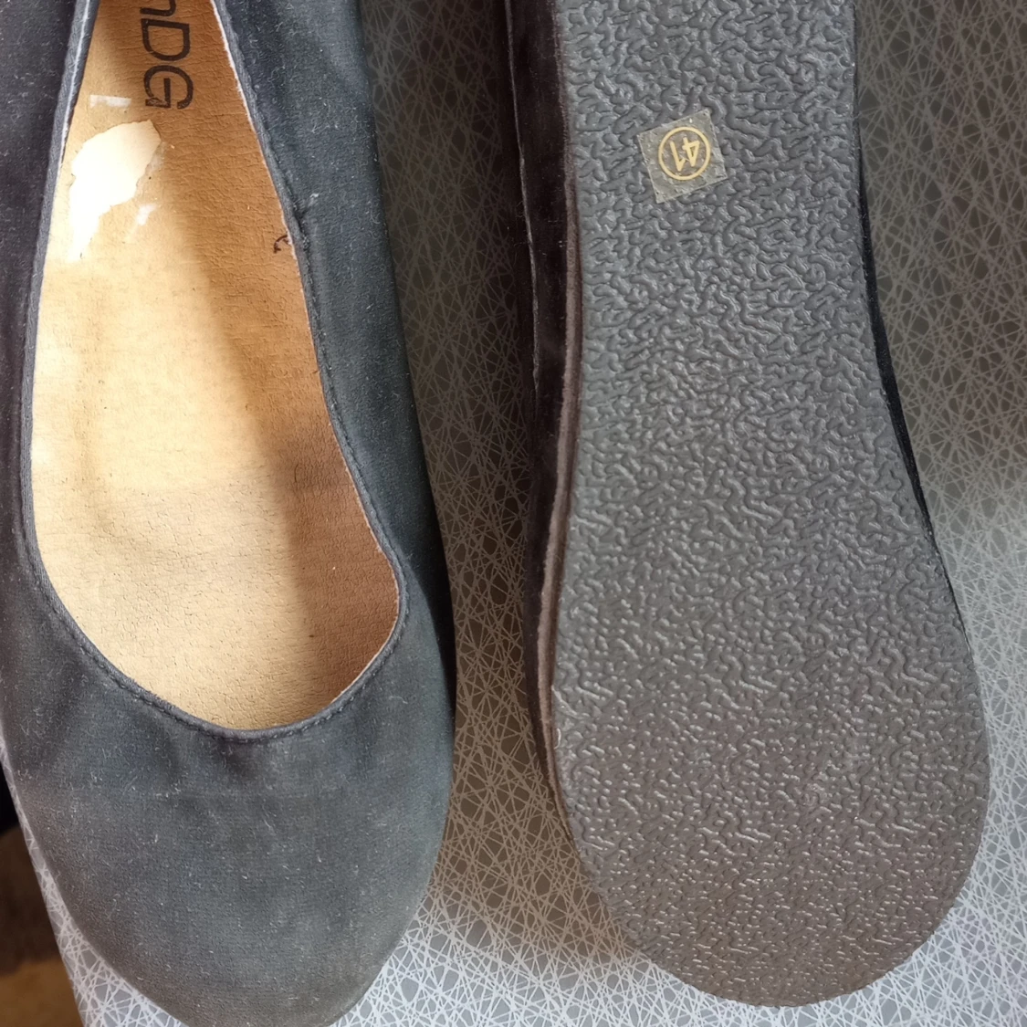 Svarta ballerinaskor i mocka - 3