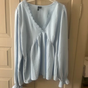 blus från vera moda - blus från vera moda som inte kommer till användning längre