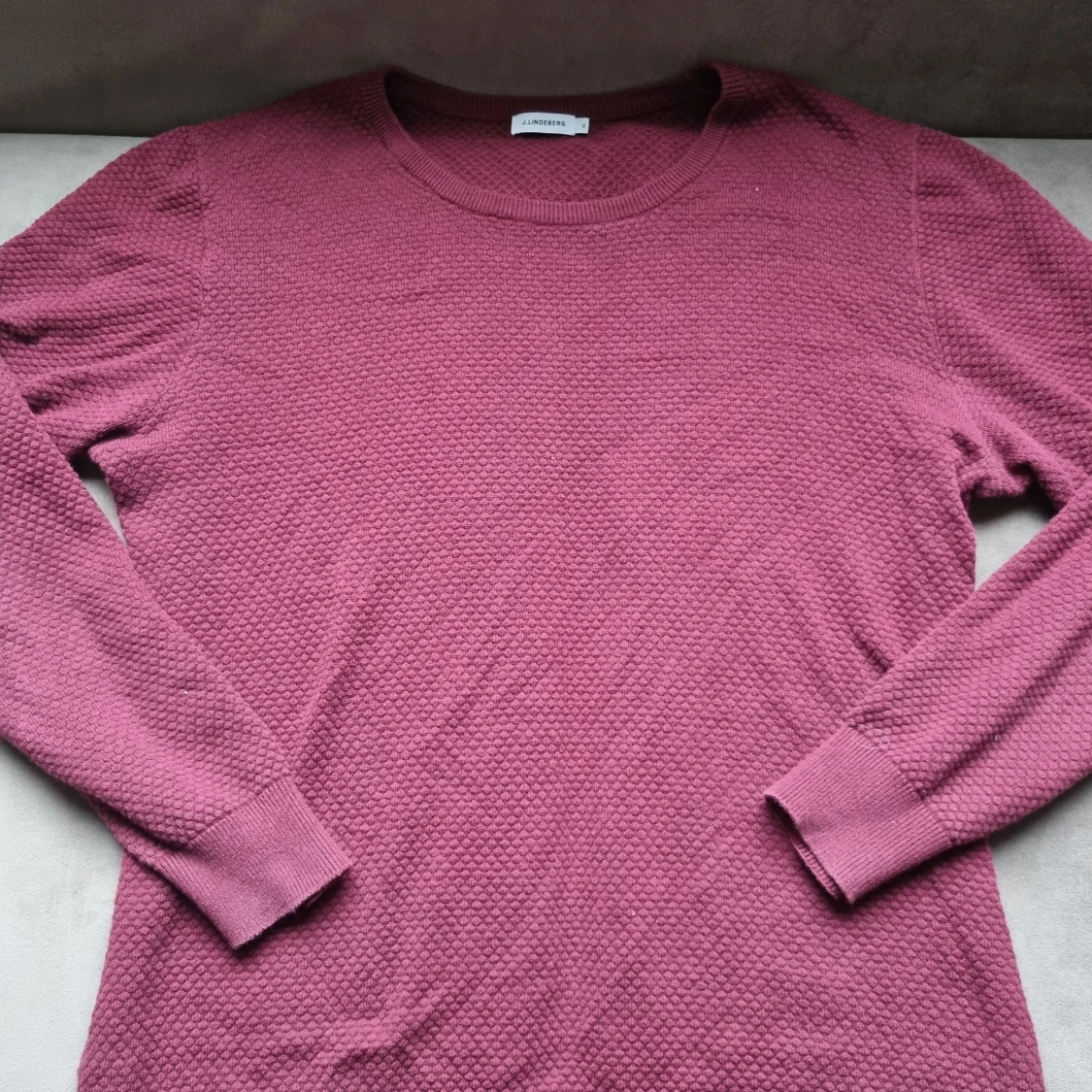 Vinröd tröja från J.Lindeberg - 2