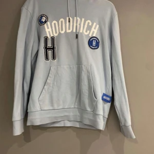 Hoodrich - Fint skick, passar lika bra någon som har M