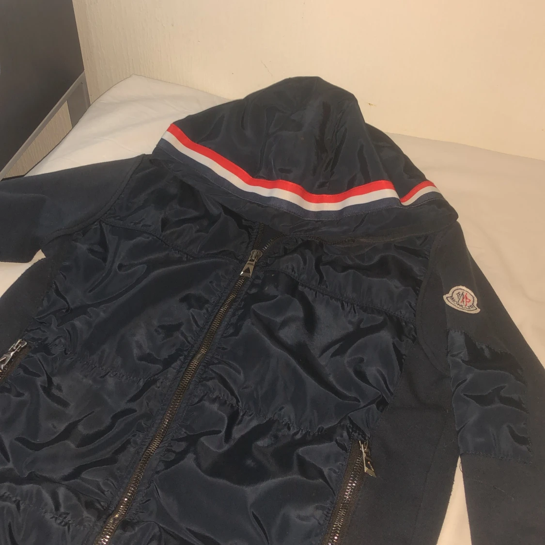 Mörkblå jacka från Moncler