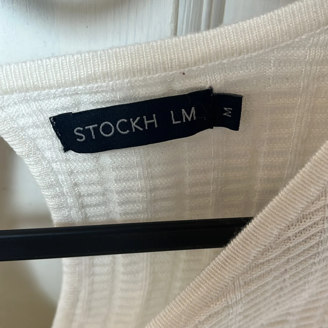 Vit ribbad tröja från Stockh LM - 1