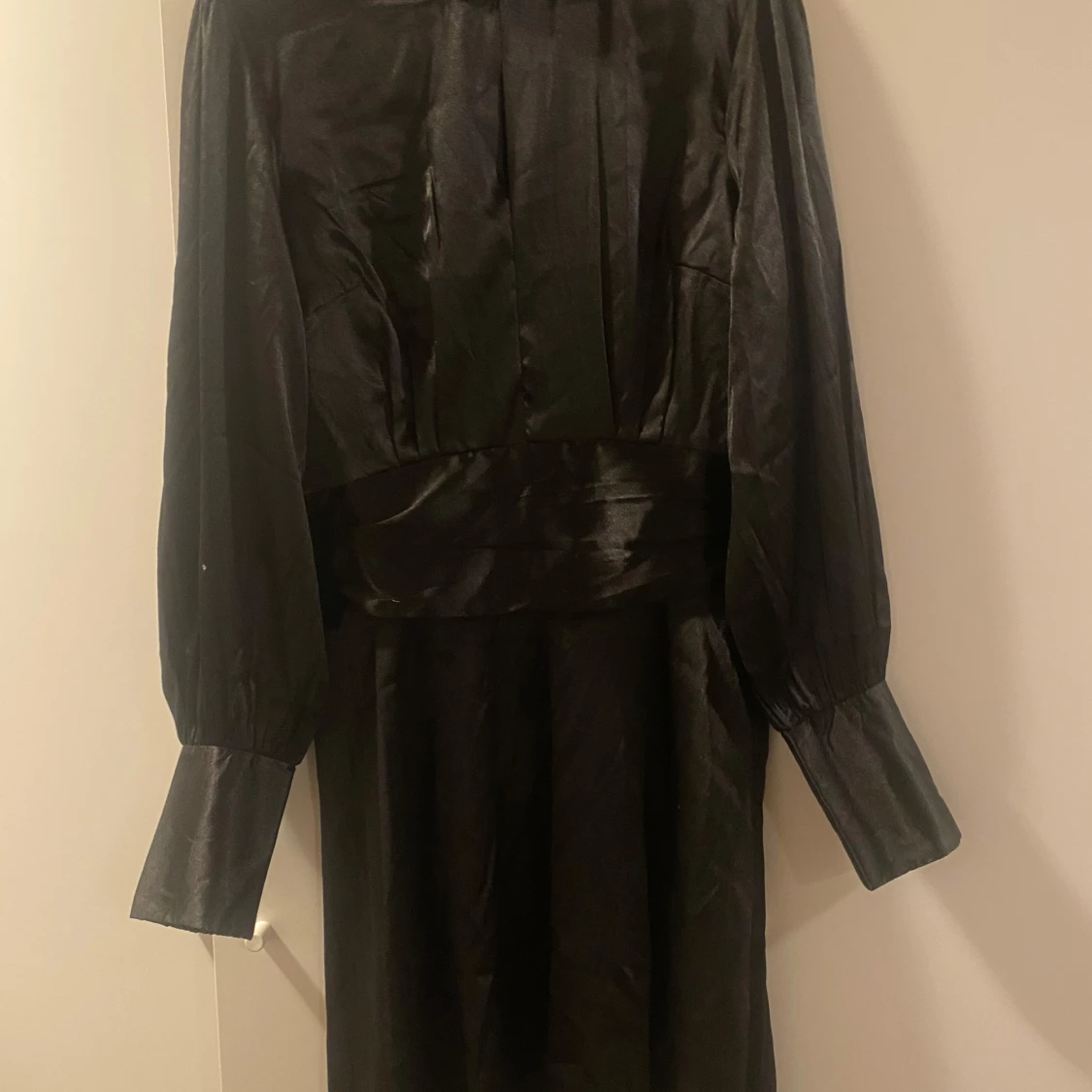 Svart klänning från Bubbleroom - 1