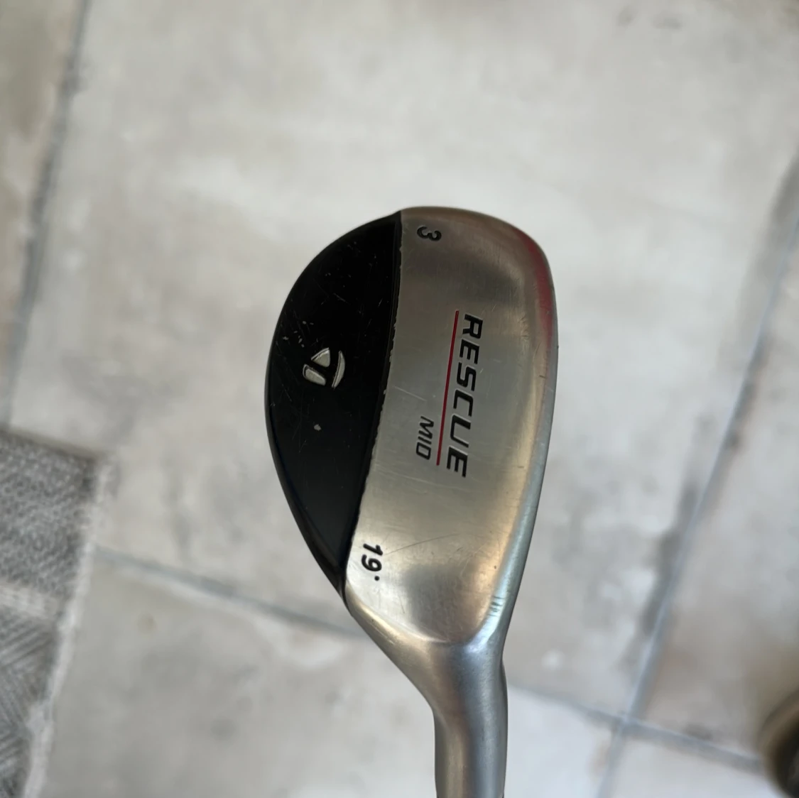 Taylormade Rescue Mid Hybrid 3:a 19 grader - 1
