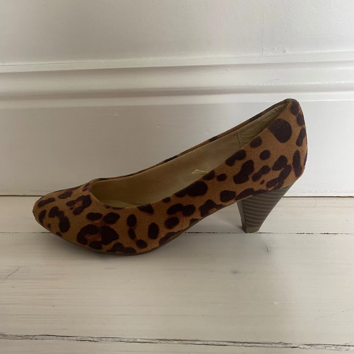 Leopardmönstrade klackskor - 1