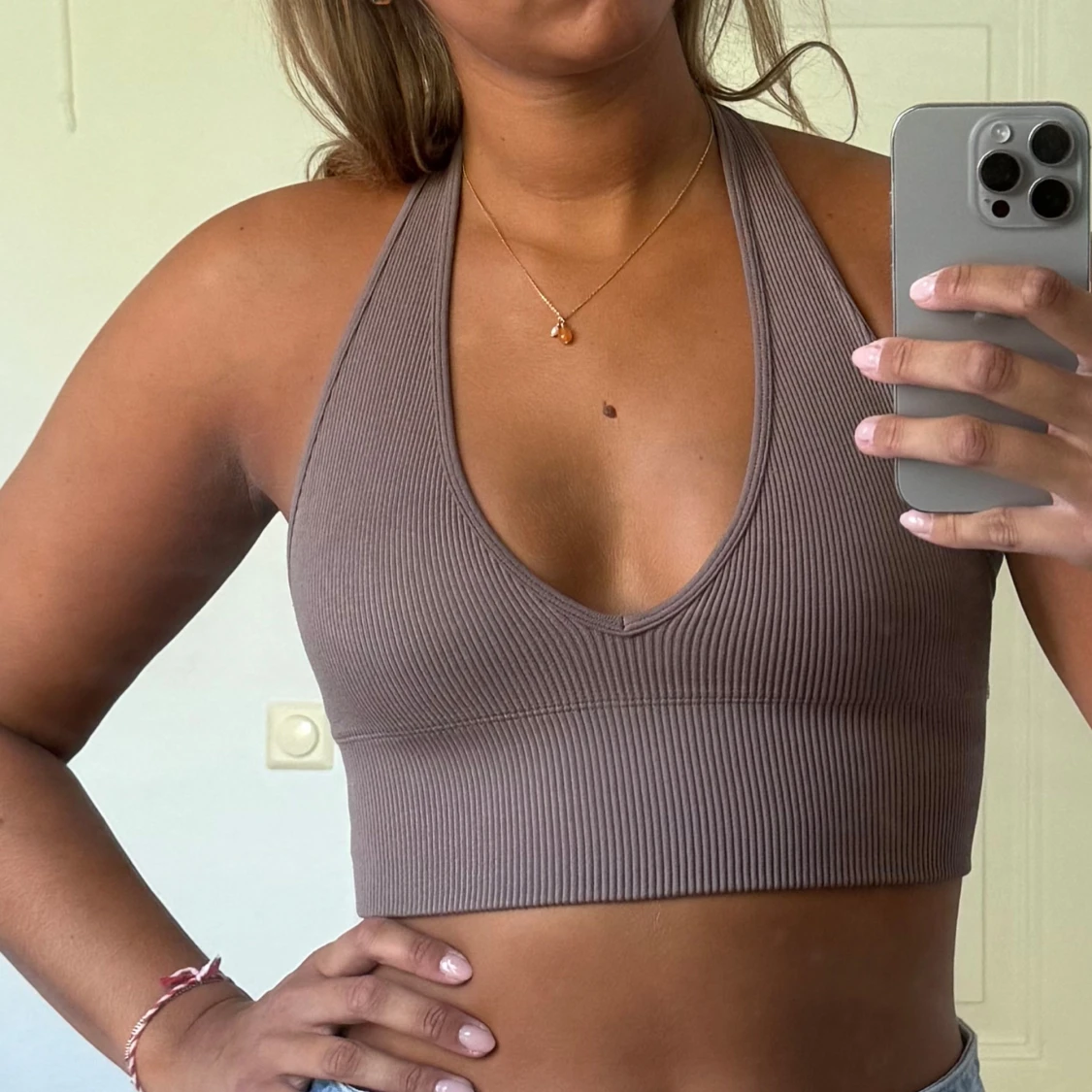 Brun halterneck topp 