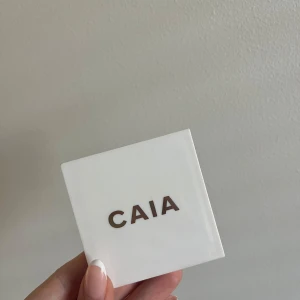 Smink spegel caia - Smidig att ha i väskan 
