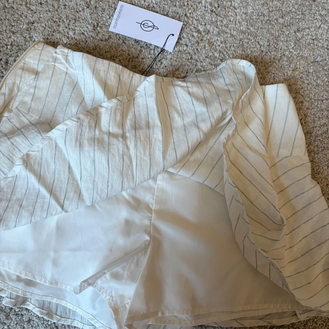 Vit randig kortkjol  - 1