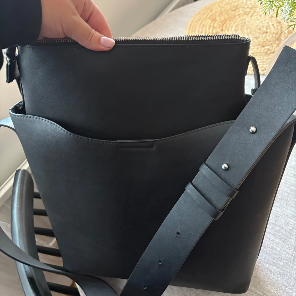 Svart axelväska - 3