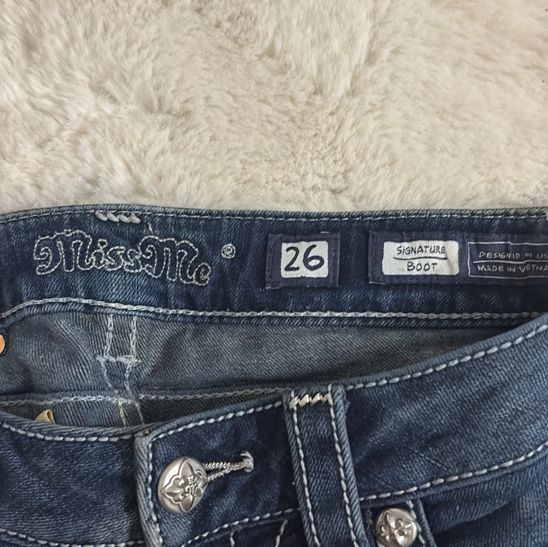 Miss Me Signature Bootcut Jeans 26 - 3
