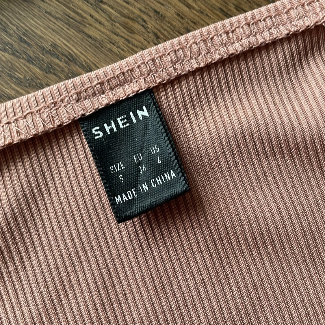 Rosa croppad topp med långa ärmar från SHEIN - 2