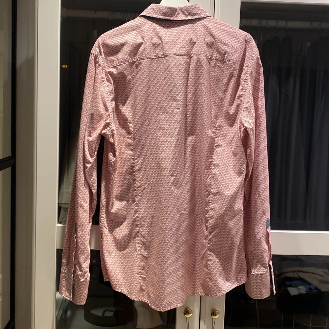 Rödvit mönstrad skjorta från BOSS - 1