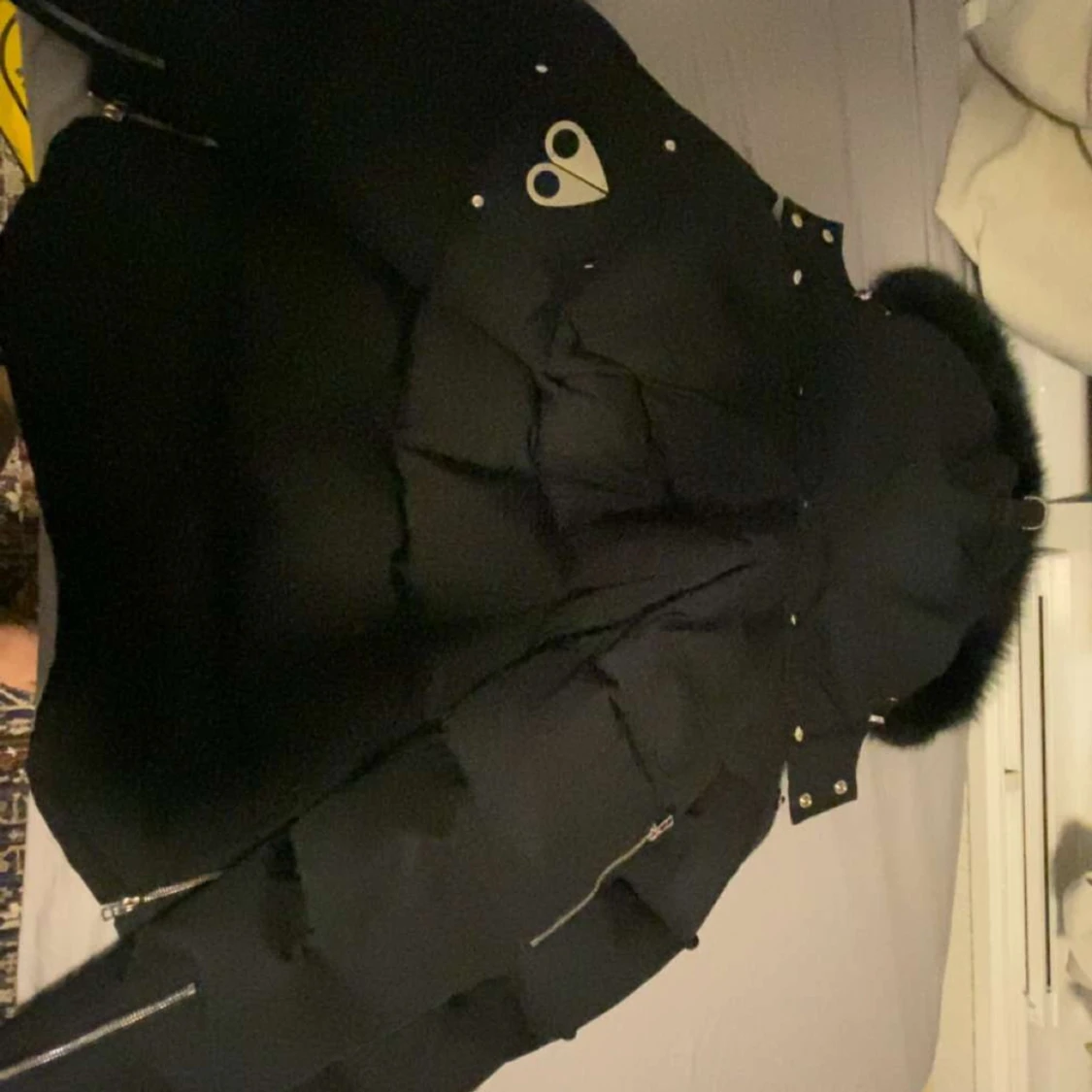 Svart Moose Knuckles jacka - 1