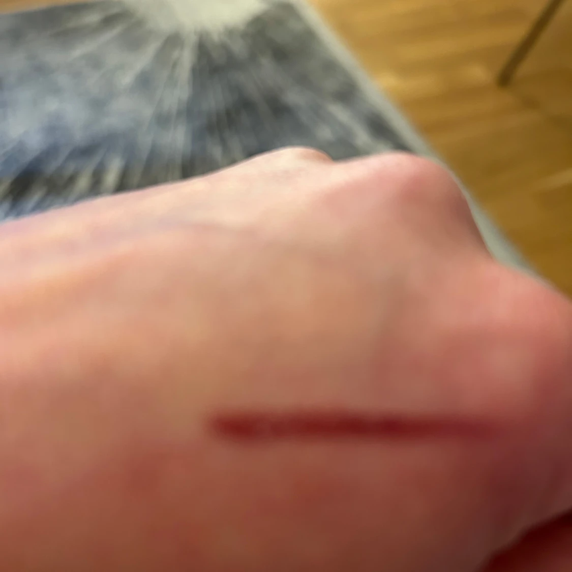 MAC Sheen Supreme Lipstick 'Good To Be Bad' - 3