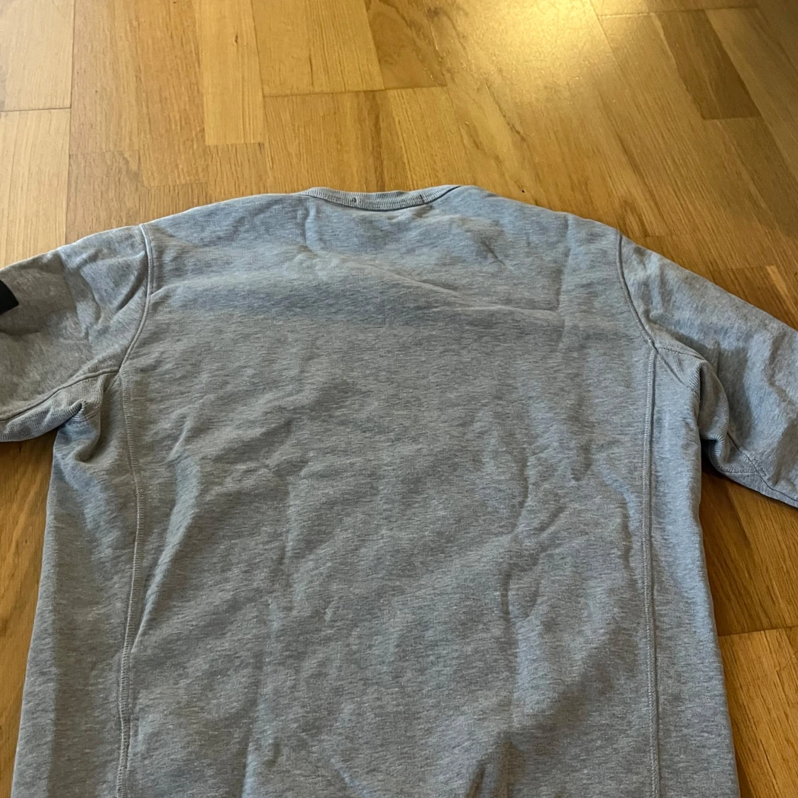 Grå sweatshirt från Stone Island - 2