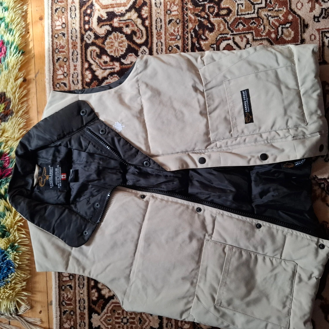 Beige dunväst från Canada Goose - 2