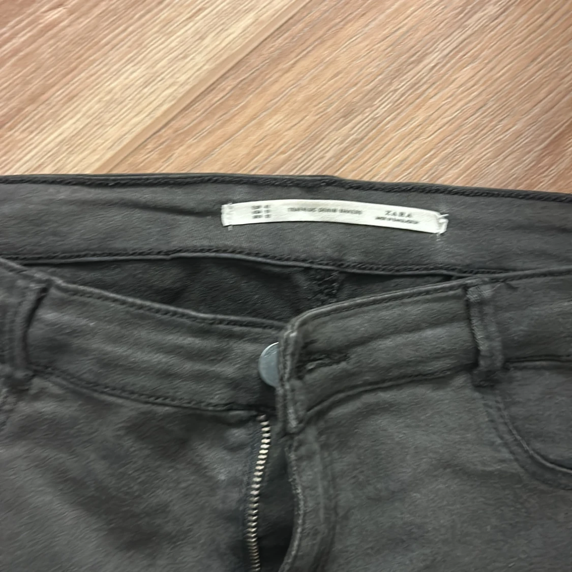 Svarta skinny jeans från Zara - 1