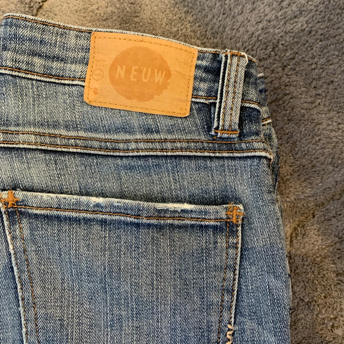 Ljusblå jeans från Neuw - 1