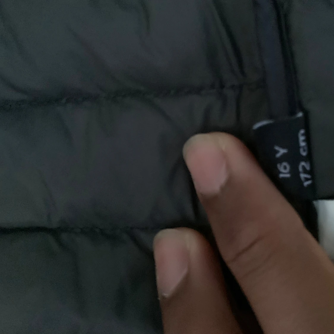 Svart dunväst från Colmar - 3