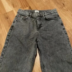 Jeans - Fina jeans från Grunt, som nya.