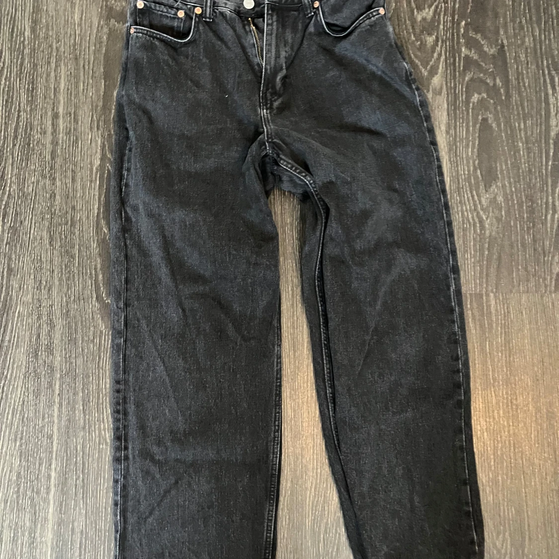 Svarta Weekday Galaxy Loose Straight Jeans