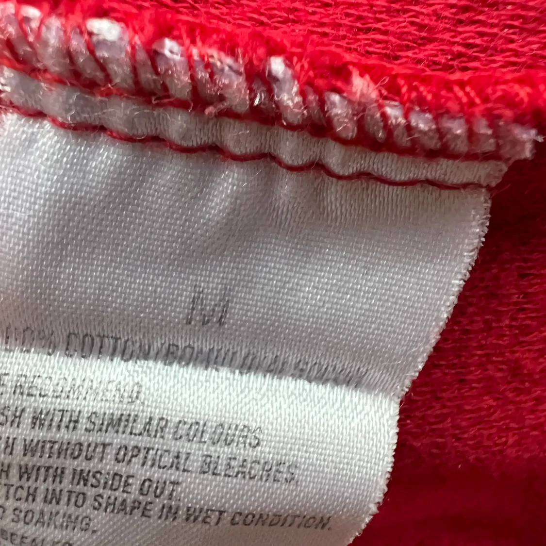 Röd pikétröja från Sand med blå krage - 3