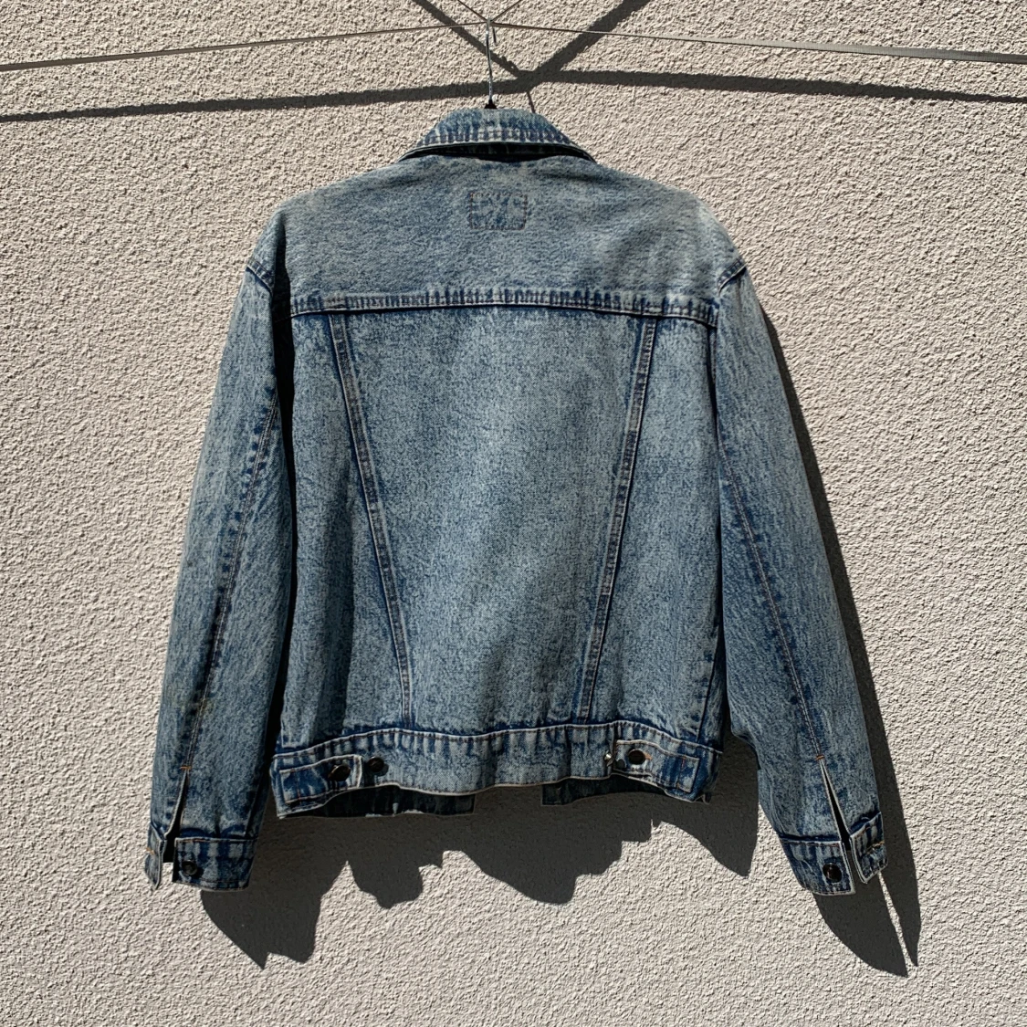 Blå jeansjacka från Wrangler - 1