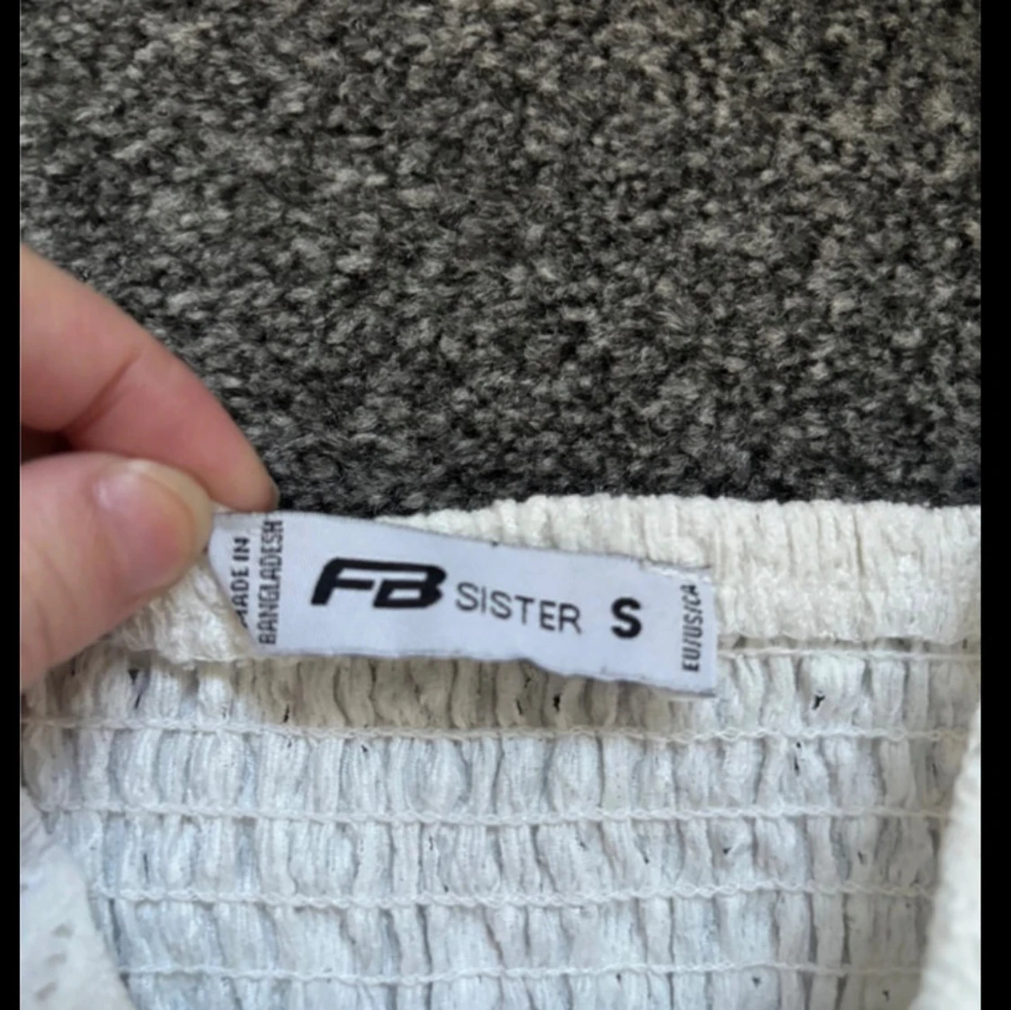 Croppas topp med volangärmar - 1