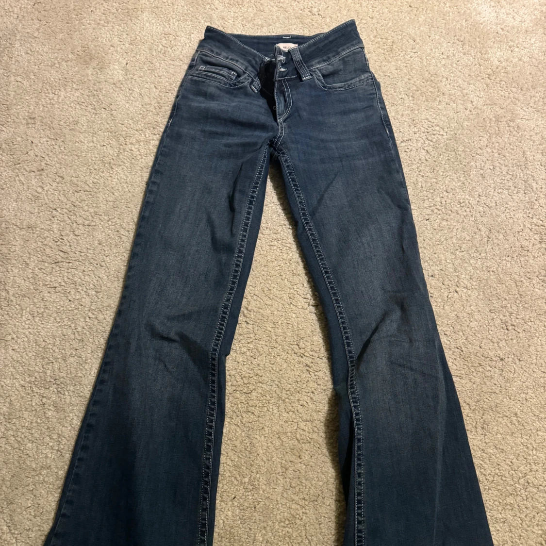 Lågmidjade jeans - 1