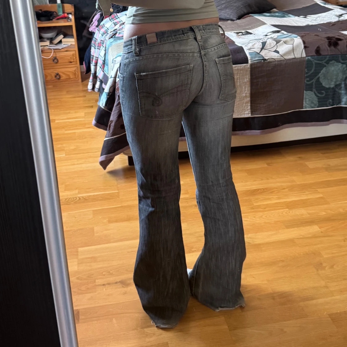 Lågmidjade bootcut jeans - 1