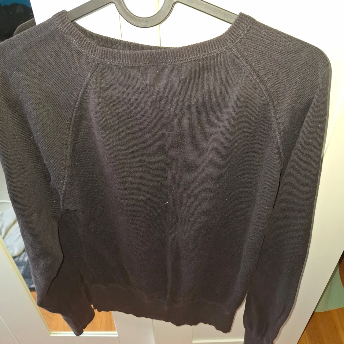 Svart stickad tröja från Emilio - 1