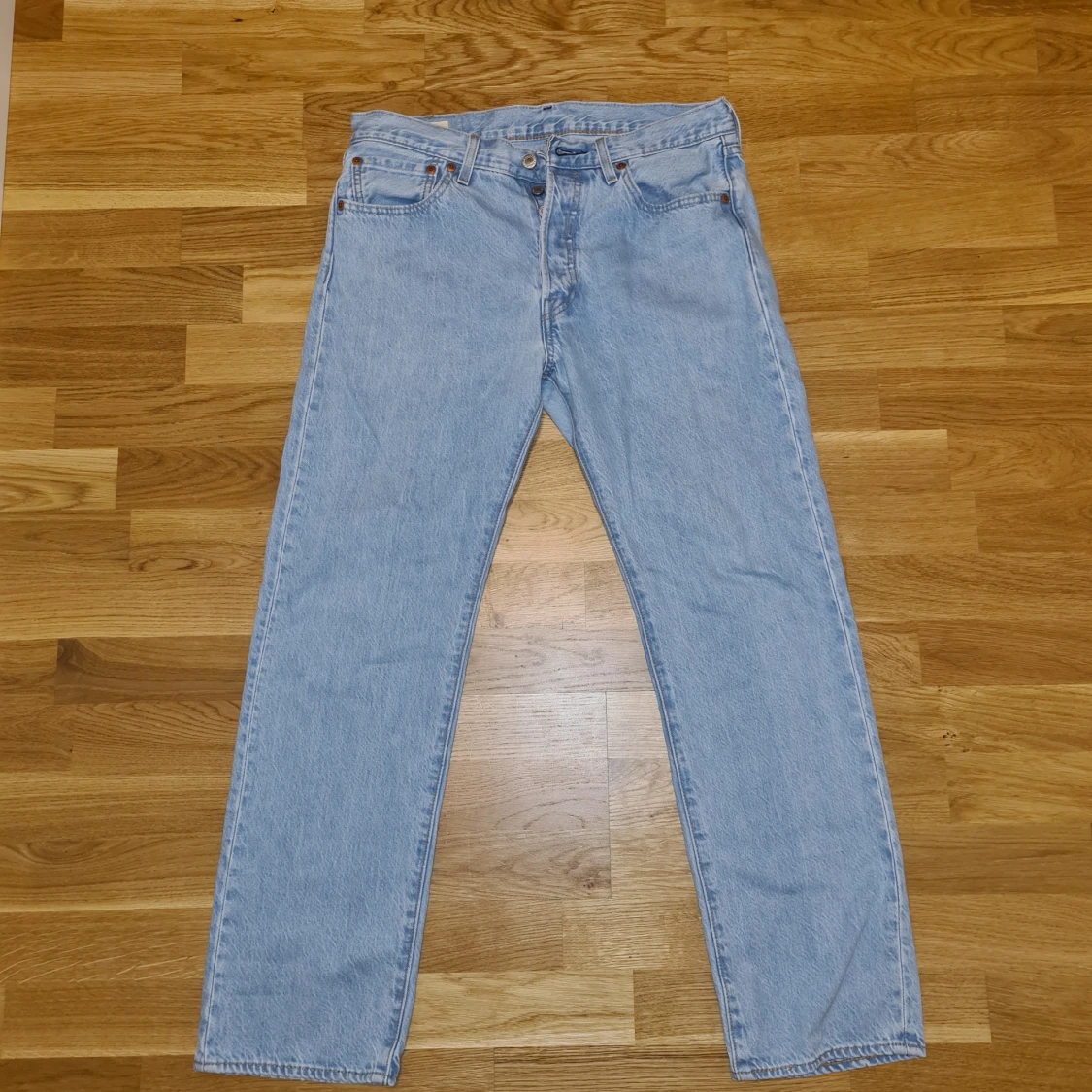 Levis 501 ljusblå jeans W32 L30