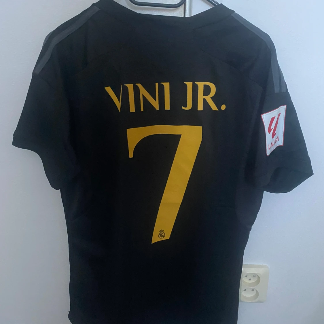 Real Madrid svart fotbollströja Vini Jr. - 1