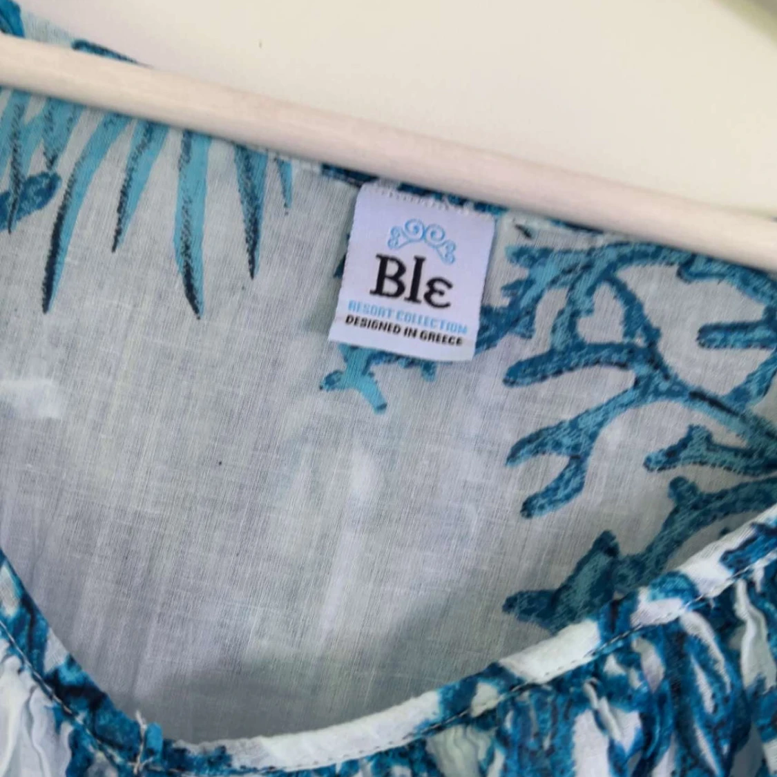 Blå och vit långklänning från Ble Resort Collection - 2