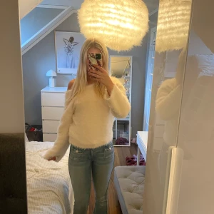 Lågmidjade jeans - Säljer mina jättefina lågmidjade jeans då dom inte kommer till användning längre 
