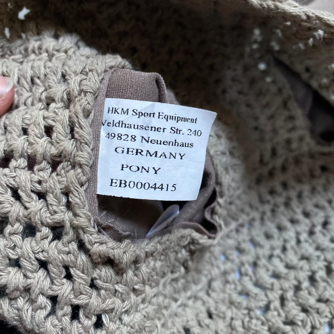 Beige ridhuva Diamonds Edition från HKM 💗 - 2