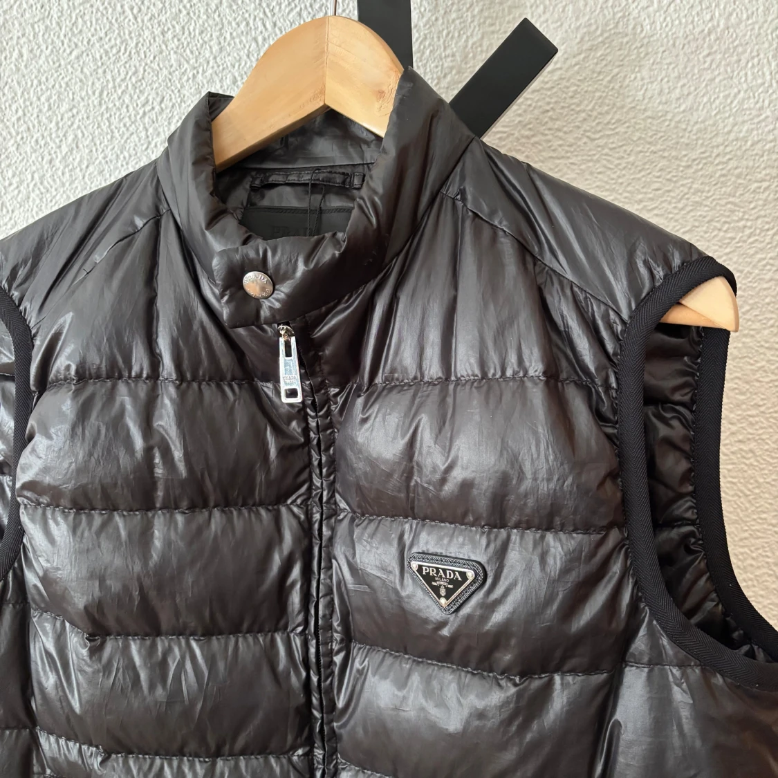 Prada väst  - 1