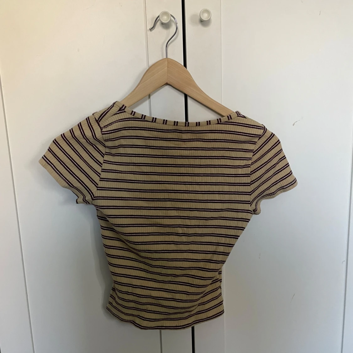 Randig ribbad topp från Hollister - 1