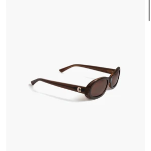 Louis Brown Brown modell från Corlin Eyewear 🤍 - Säljer för ja har dubbletter. Inte använda. Nypris 1299kr säljer för 999kr🤍🤍