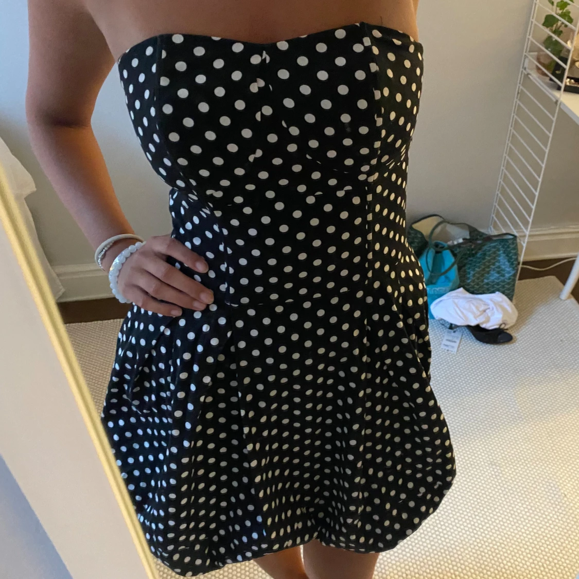 Prickig klĂ€nningđ