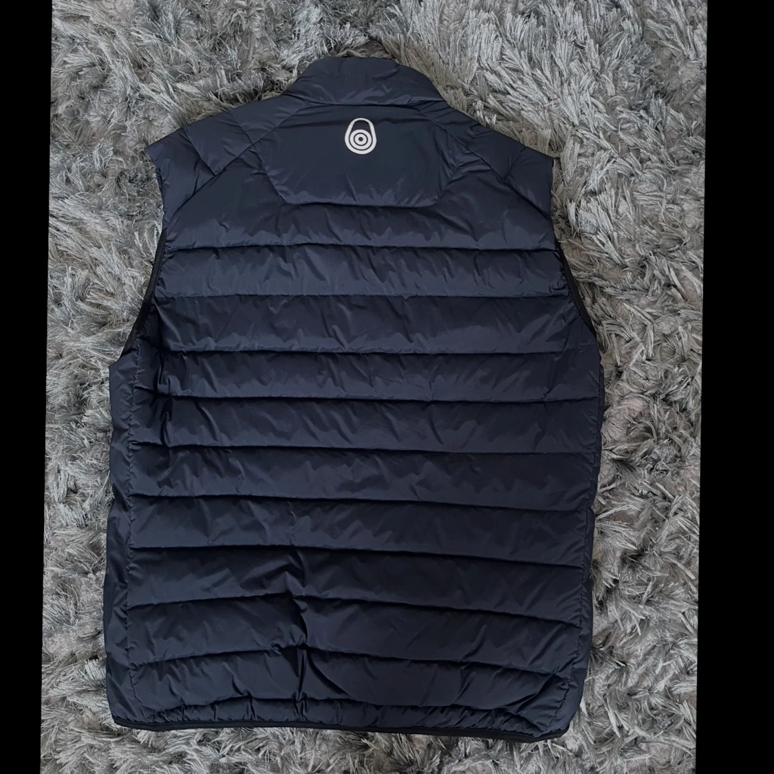 Svart dunväst från Sail Racing - 1