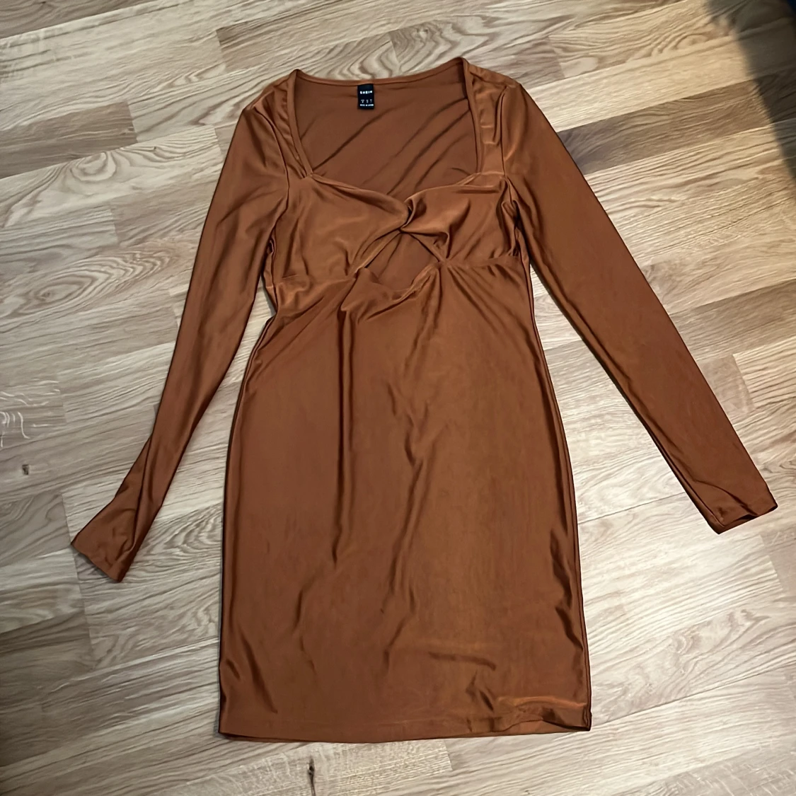 Brun klänning från Shein