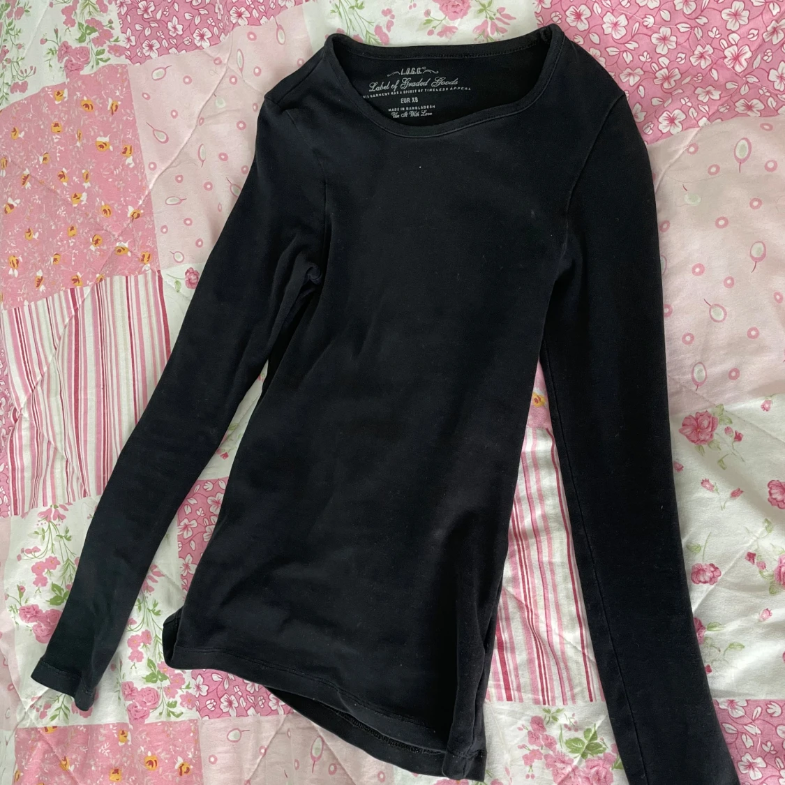 Svart långärmad tröja från L.O.G.G. - 1