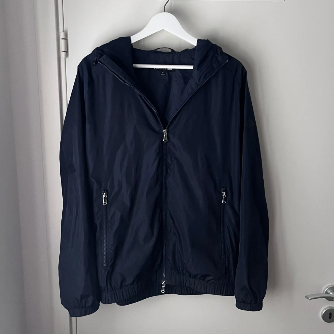 J Lindeberg Windbreaker