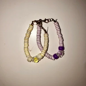 Blom armband💗😯 - Finns i flera färger!
