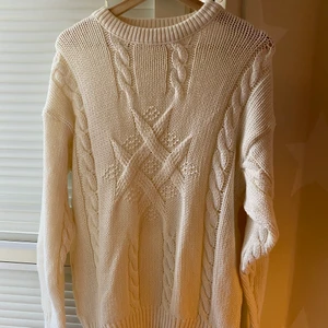 Kofta  - Som ny  #kofta #beige 