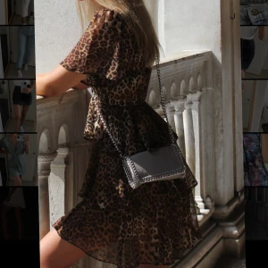 Leoparklänning  - Leopardklänning från Nakd i storlek s 🫶🏼